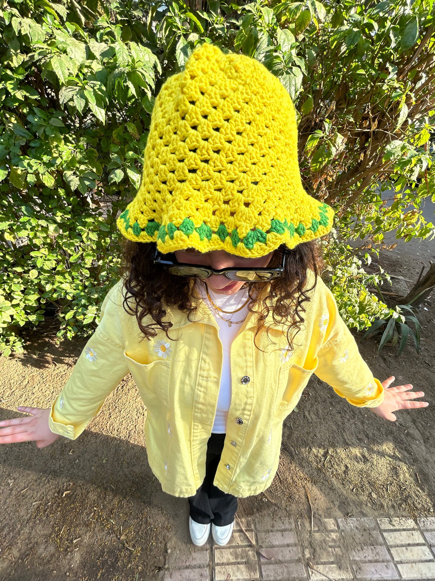 Sunflower Buckethat